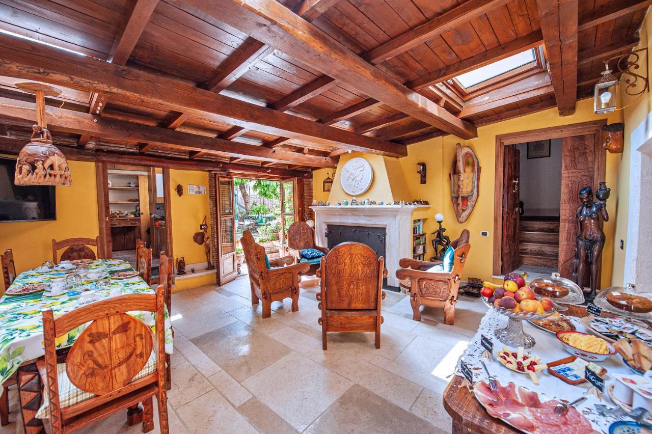 B&B Bone Novelle Dimora Storica Palazzo Zuzi LʼAquila Dış mekan fotoğraf