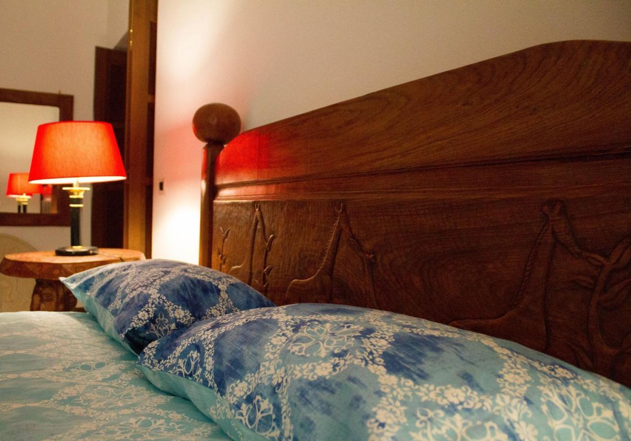 B&B Bone Novelle Dimora Storica Palazzo Zuzi LʼAquila Dış mekan fotoğraf